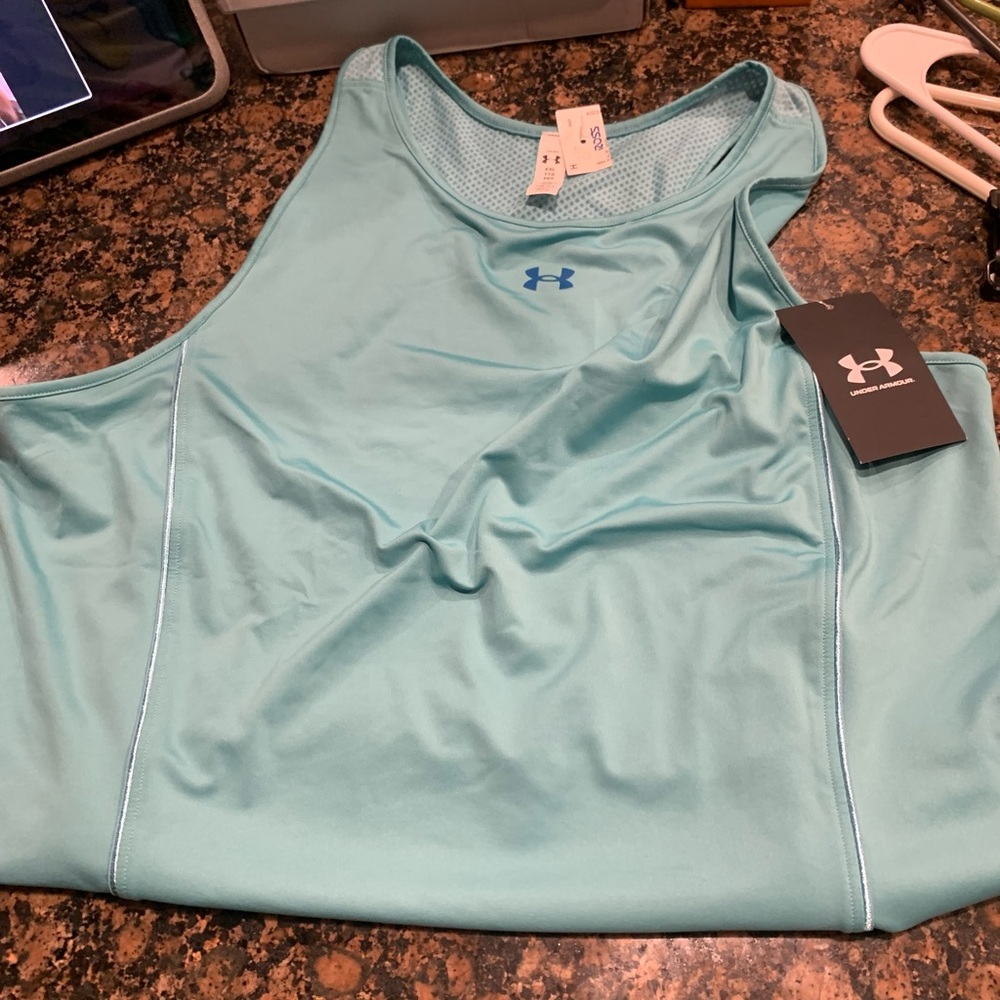 Workout shirt